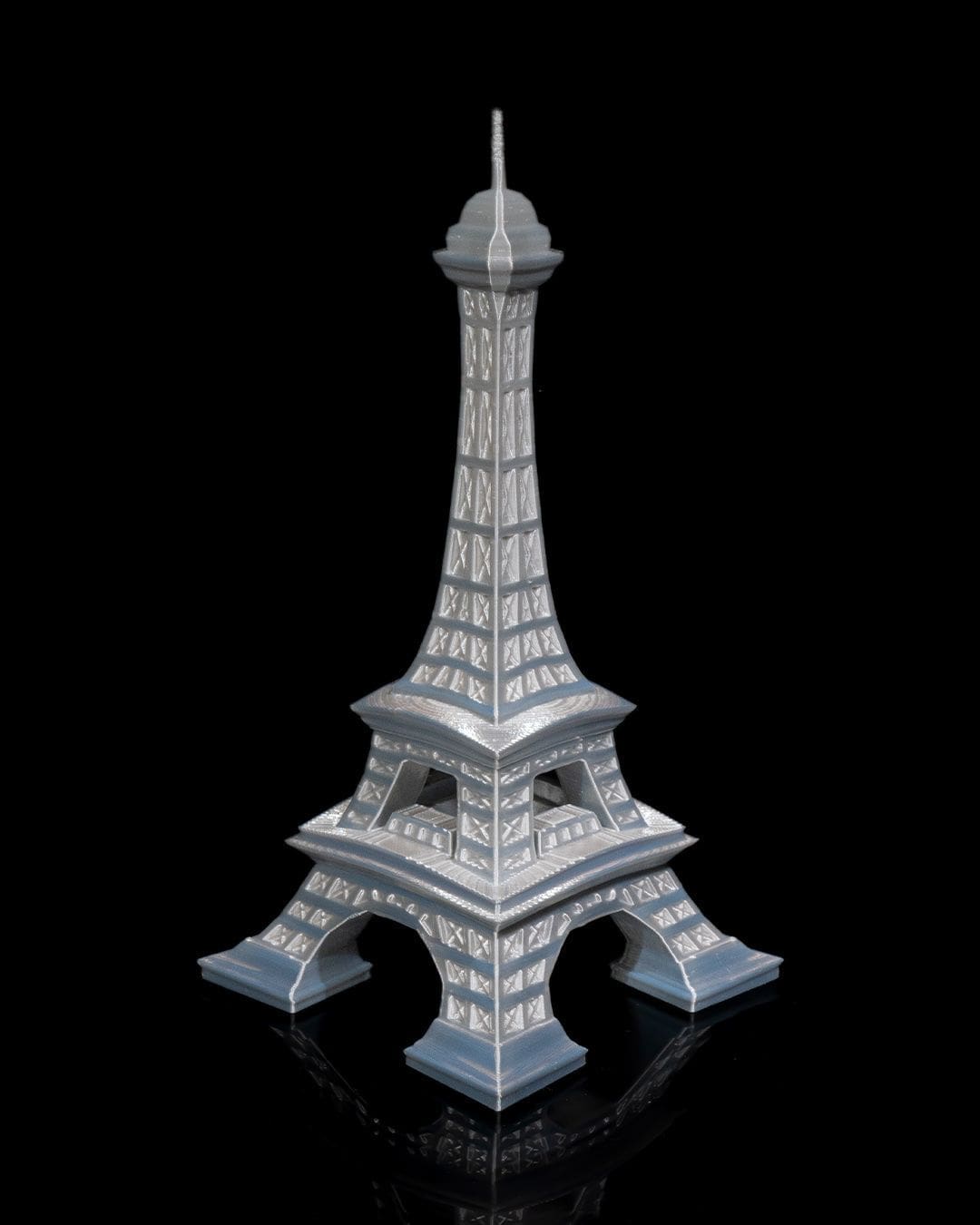 Miniatura da colorare in 3D, miniatura della Tour Effeil di Parigi.